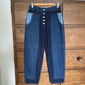 Stylish and Unique Farm Rio Three-Tone Denim Jeans Size 27